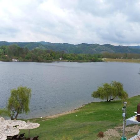 Lago D'Argento Sobe Veliko Gradište Extérieur photo