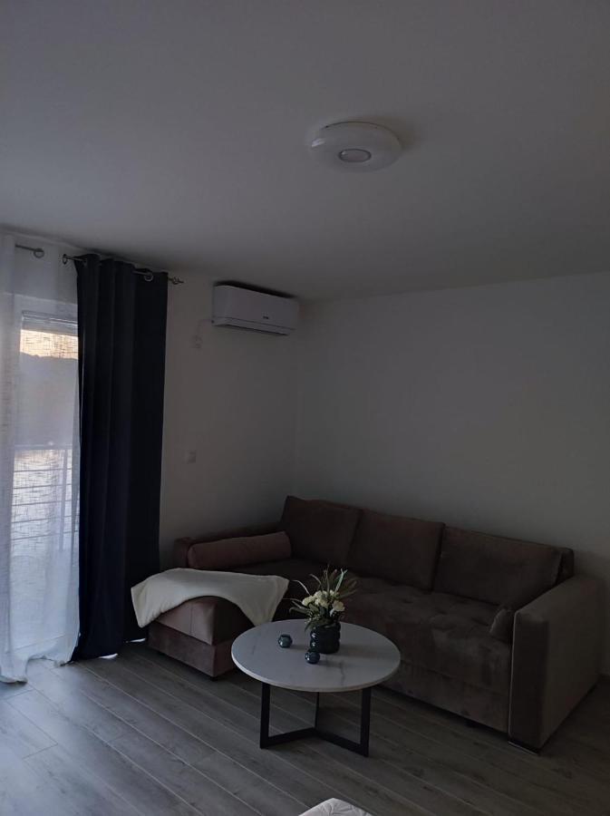 Lago D'Argento Sobe Veliko Gradište Extérieur photo