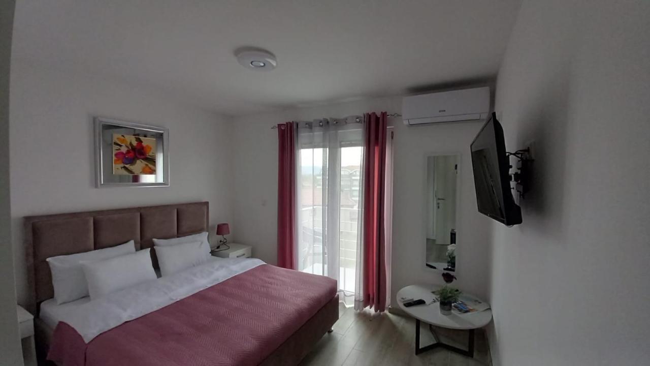 Lago D'Argento Sobe Veliko Gradište Extérieur photo